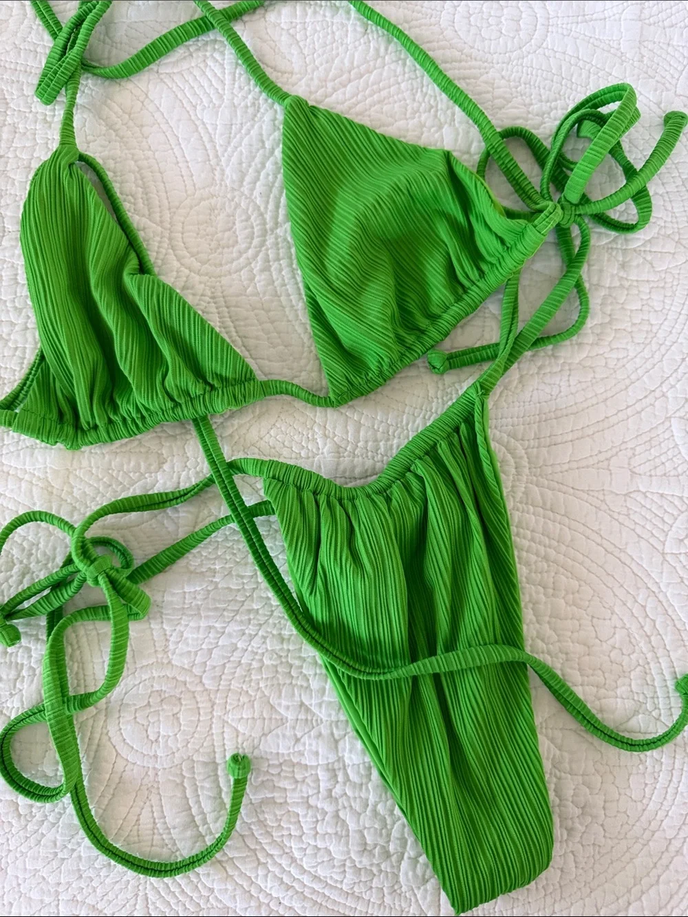 Frankie’s Bikinis